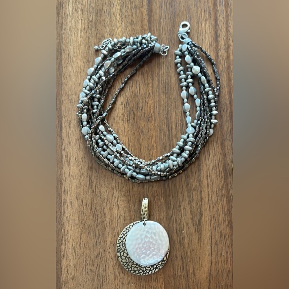 Premier Designs Necklace with Removable Pendant — GUC!
